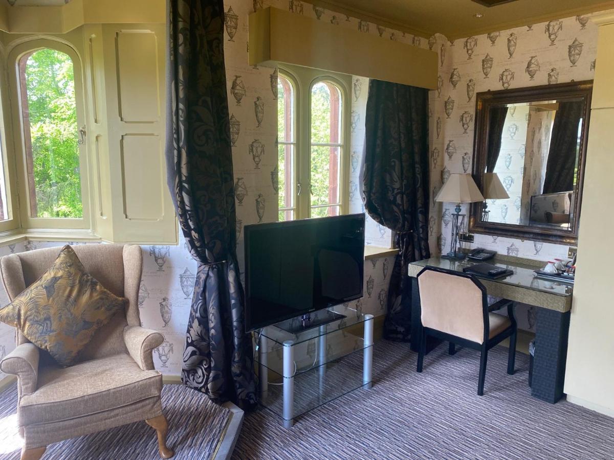Ruthin Castle Hotel And Spa ภายนอก รูปภาพ