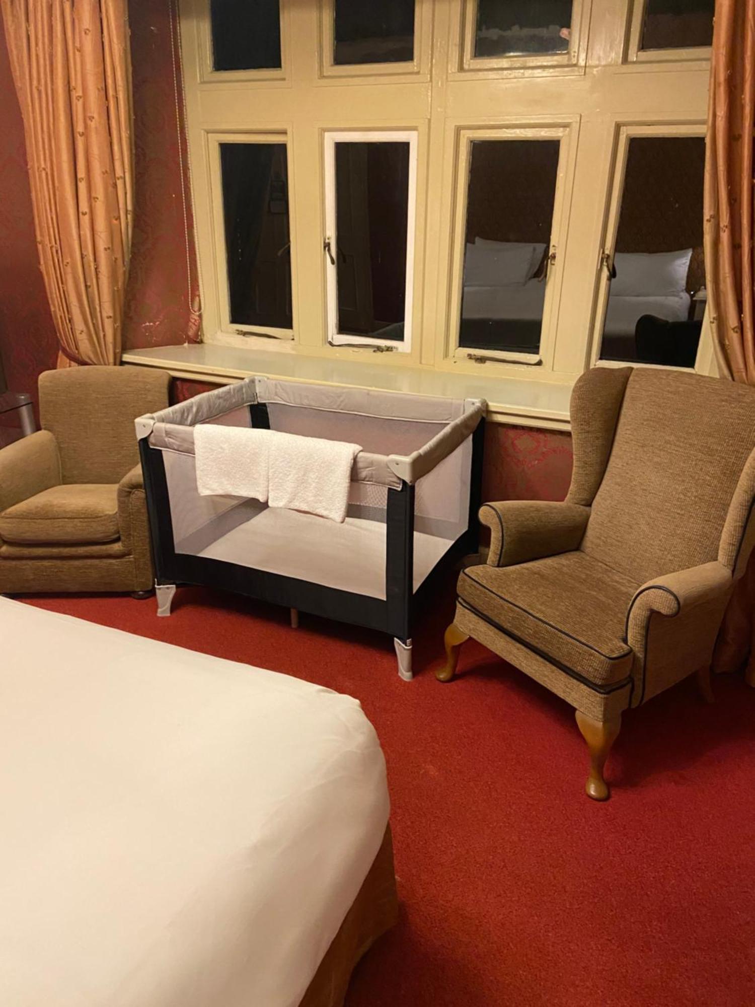 Ruthin Castle Hotel And Spa ภายนอก รูปภาพ
