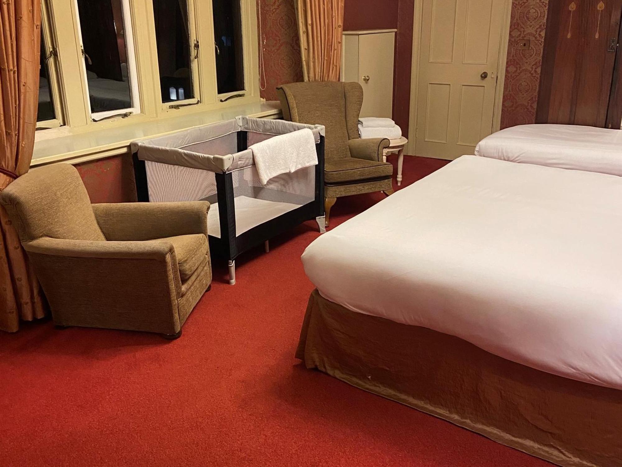 Ruthin Castle Hotel And Spa ภายนอก รูปภาพ