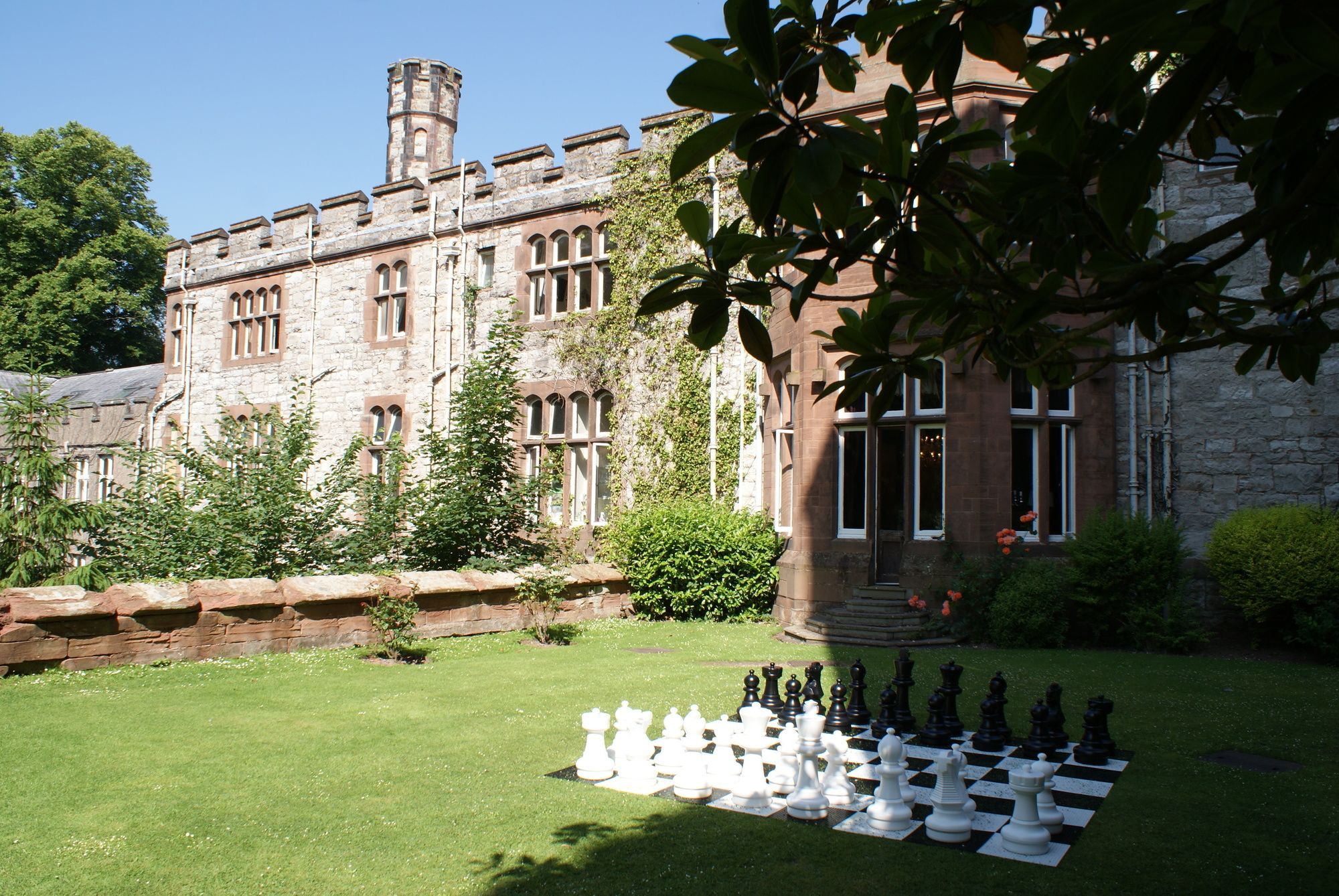 Ruthin Castle Hotel And Spa ภายนอก รูปภาพ