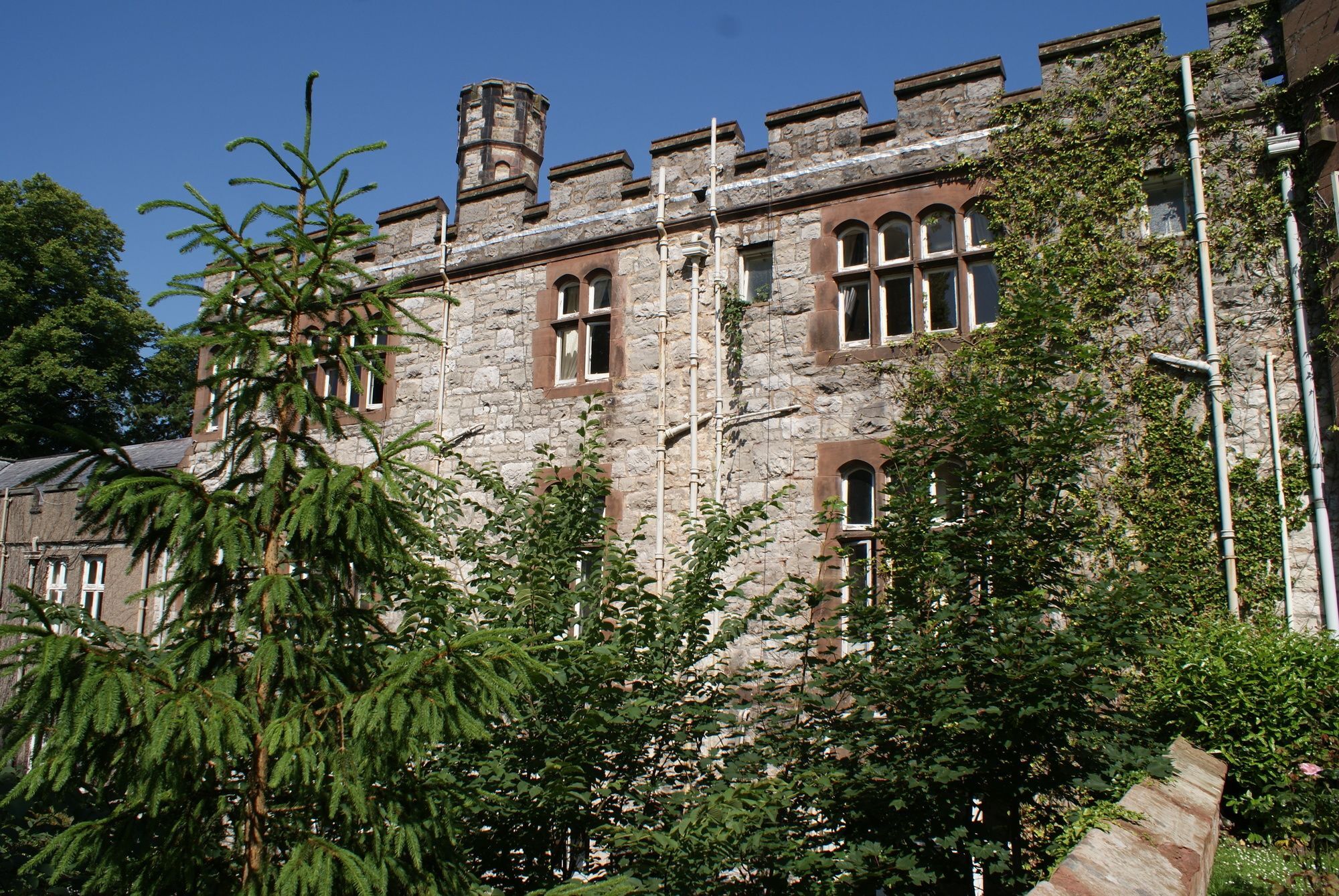 Ruthin Castle Hotel And Spa ภายนอก รูปภาพ